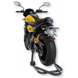 Ermax - Soporte de matricula XSR700