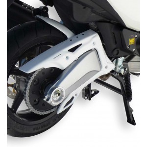 Ermax : Guardabarros trasero SRV 850 Guardabarros trasero Ermax SRV 850 2012/2017 APRILIA SCOOT EQUIPO DE SCOOTER