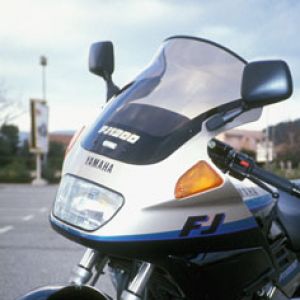 high protection windshield FJ 1200 1991/1999 High protection screen 1991/1999 Ermax FJ 1200 1986/1999 YAMAHA MOTORCYCLES EQUIPMENT