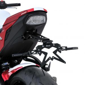 support de plaque aluminium GSX S 1000 2022/2023 Support de plaque aluminium  GSX-S 1000 2022/2023 SUZUKI EQUIPEMENT MOTOS