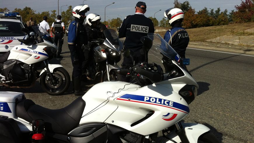 controle-moto-police